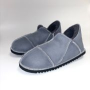 Picture of Sheepskin Slipper | Magenta | Size 7